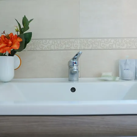 Guesthost - Marconi Airport Cozy Dream Flat