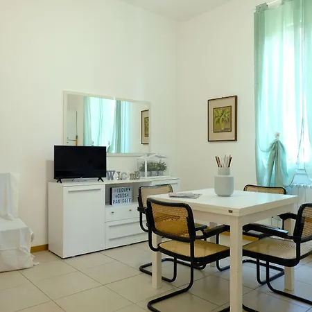 Guesthost - Marconi Airport Cozy Dream Flat Bologna