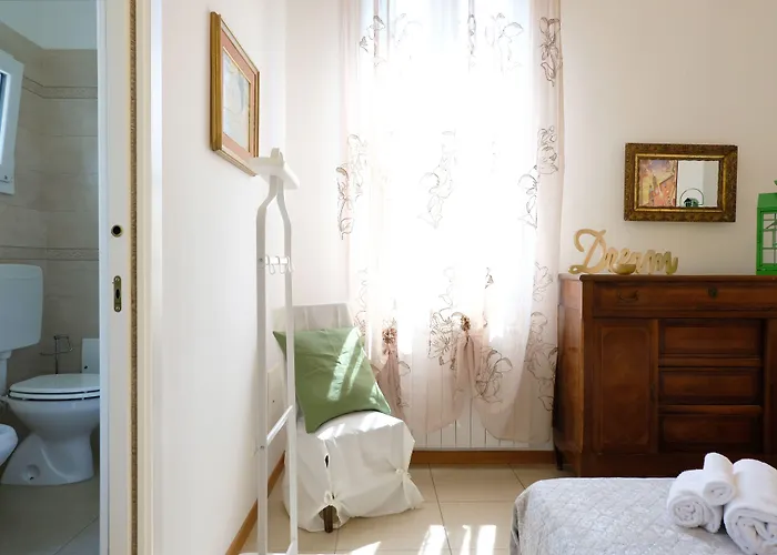 Guesthost - Marconi Airport Cozy Dream Flat Lejlighed Bologna