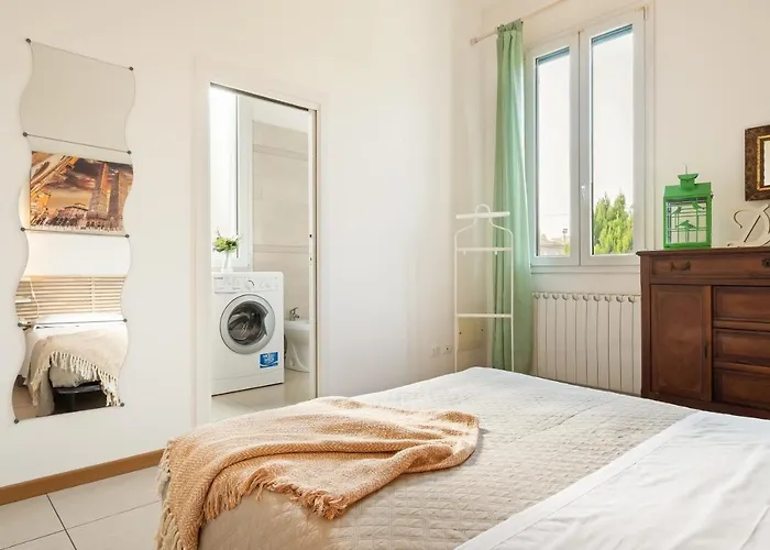 Guesthost - Marconi Airport Cozy Dream Flat דירה